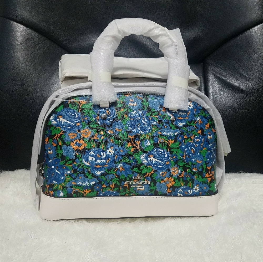 Authentic Coach Purse - Picture 2 of 5